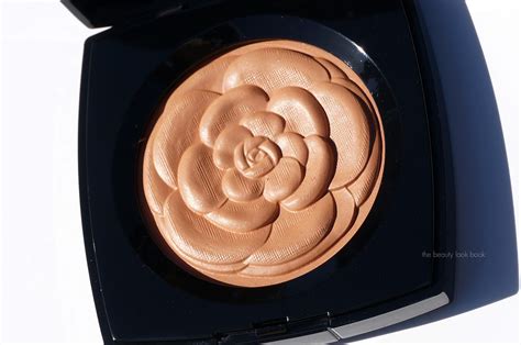 chanel lumiere d'ete illuminating powder